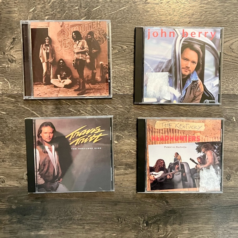 Lot of 4 Country‎ Music CDS